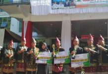 Rejang Lebong Berikan Penghargaan Penghimpun Pajak Terbanyak