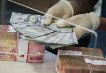 Rupiah melemah tipis dipengaruhi kenaikan bunga Fed dan BI
