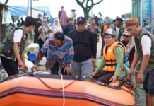 BAZNAS, dan LAZ Serahkan Bantuan untuk Korban Banjir di Jateng